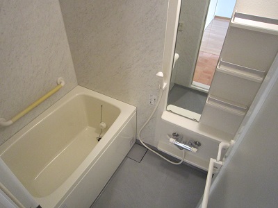 エスリード西本町 浴室乾燥機・追い焚き機能