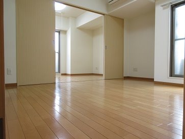 エスリード西本町 リビング
